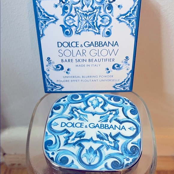Dolce & Gabbana Solar Glow Bare Skin Beautifier in Blue and White - Picture 1 of 3